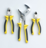 Набор из плоскогубцев, кусачек и переставных клещей"DynaGrip" 3 пр.